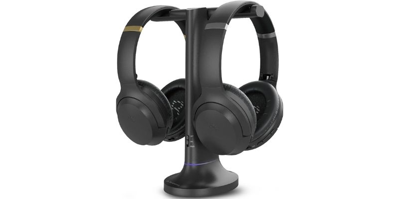 Avantree Duet dual wireless TV headphones with transmitter and charging dock